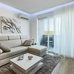 2 Bedroom Amazing In 아파트 *