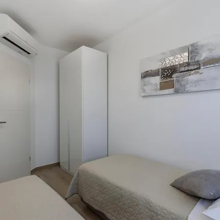 Apartament Beautiful In *